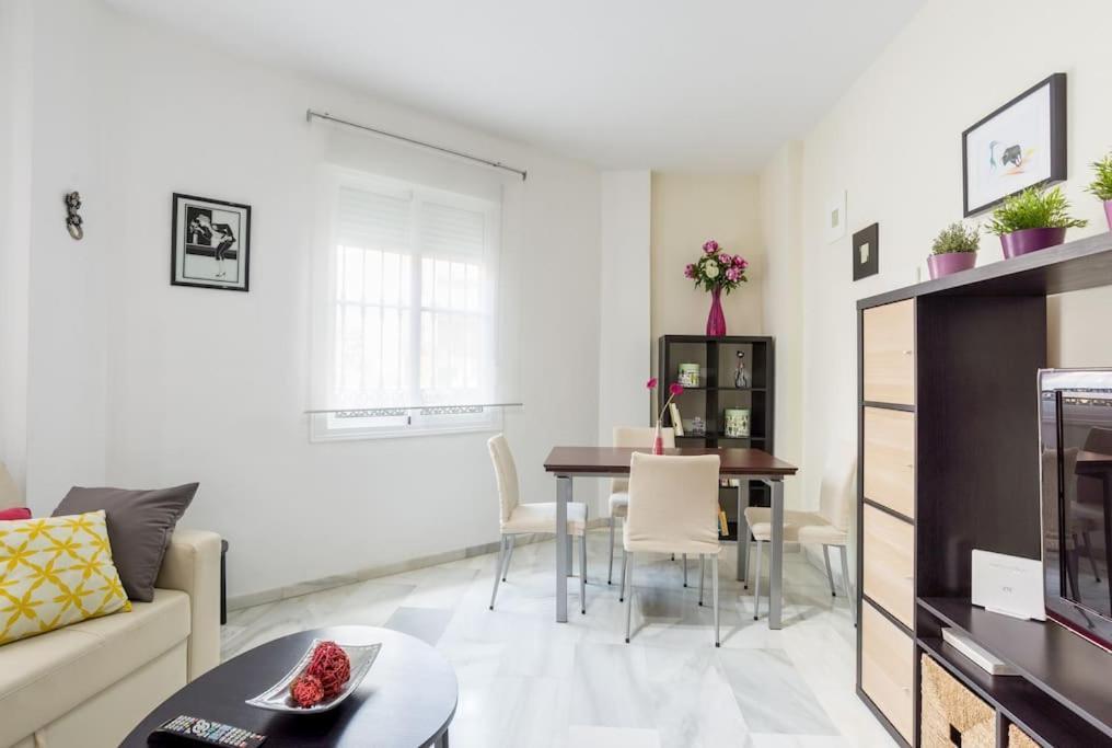 Bright, Quiet And Nice Ground Floor In The Center Μάλαγα Εξωτερικό φωτογραφία