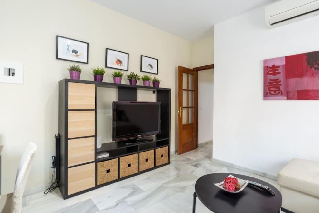 Bright, Quiet And Nice Ground Floor In The Center Μάλαγα Εξωτερικό φωτογραφία